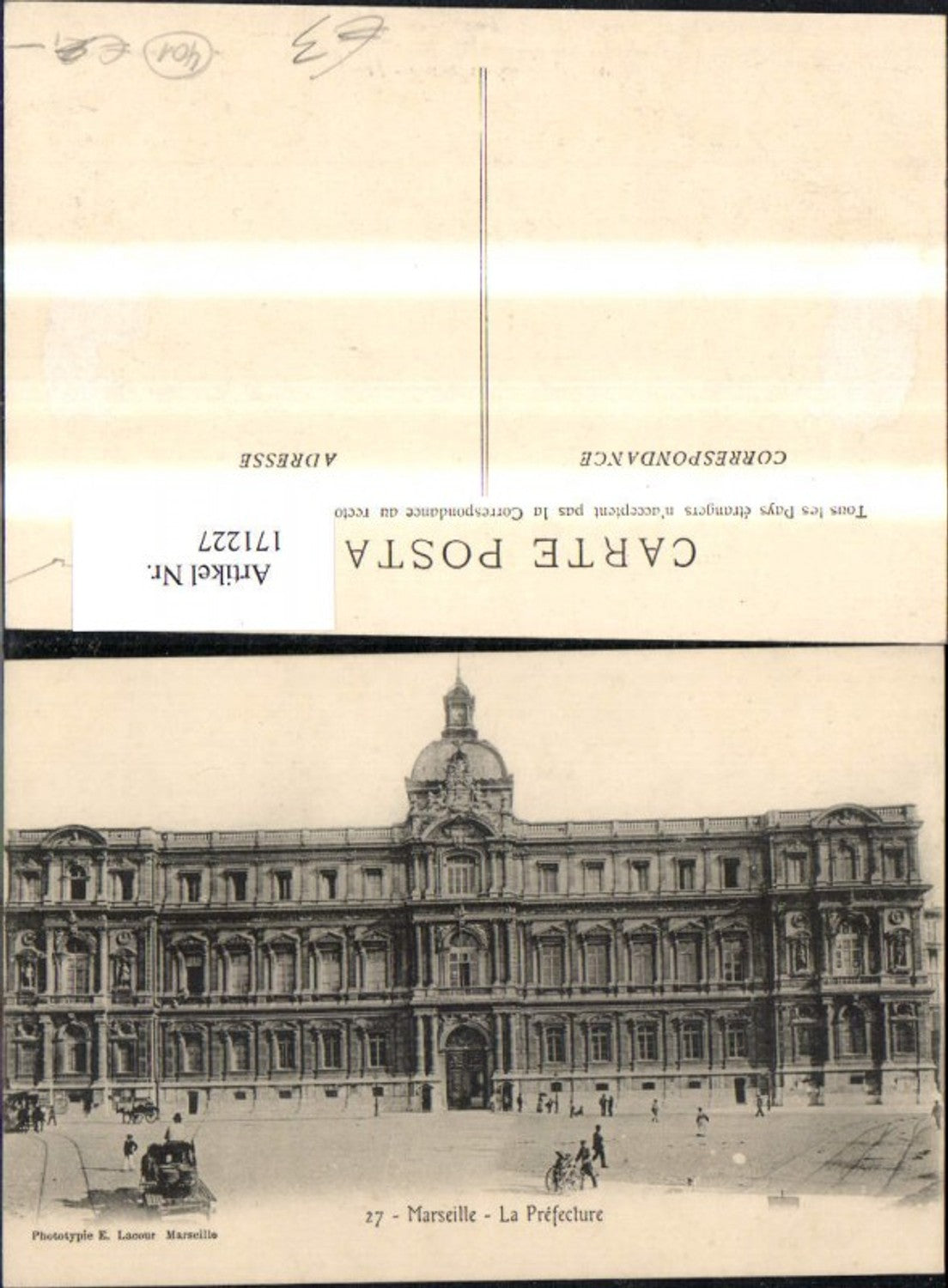 171227, Marseille La Prefecture Building with space for people