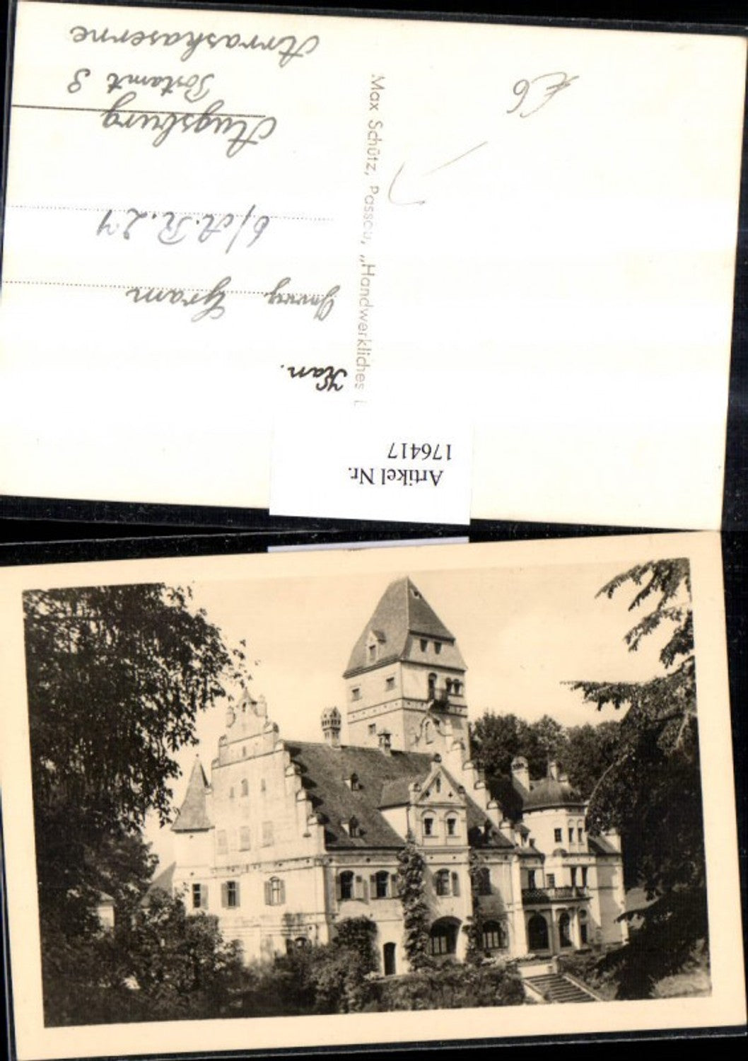 176417,Passau Detailansicht im Ort Schloss