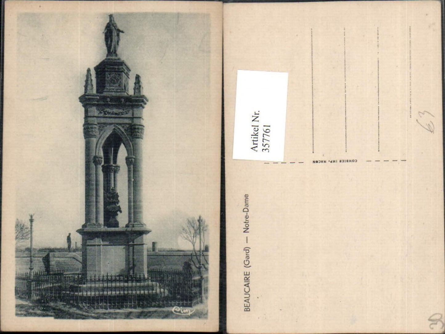 357761.Languedoc-Roussillon Gard Beaucaire Notre-Dame Statue
