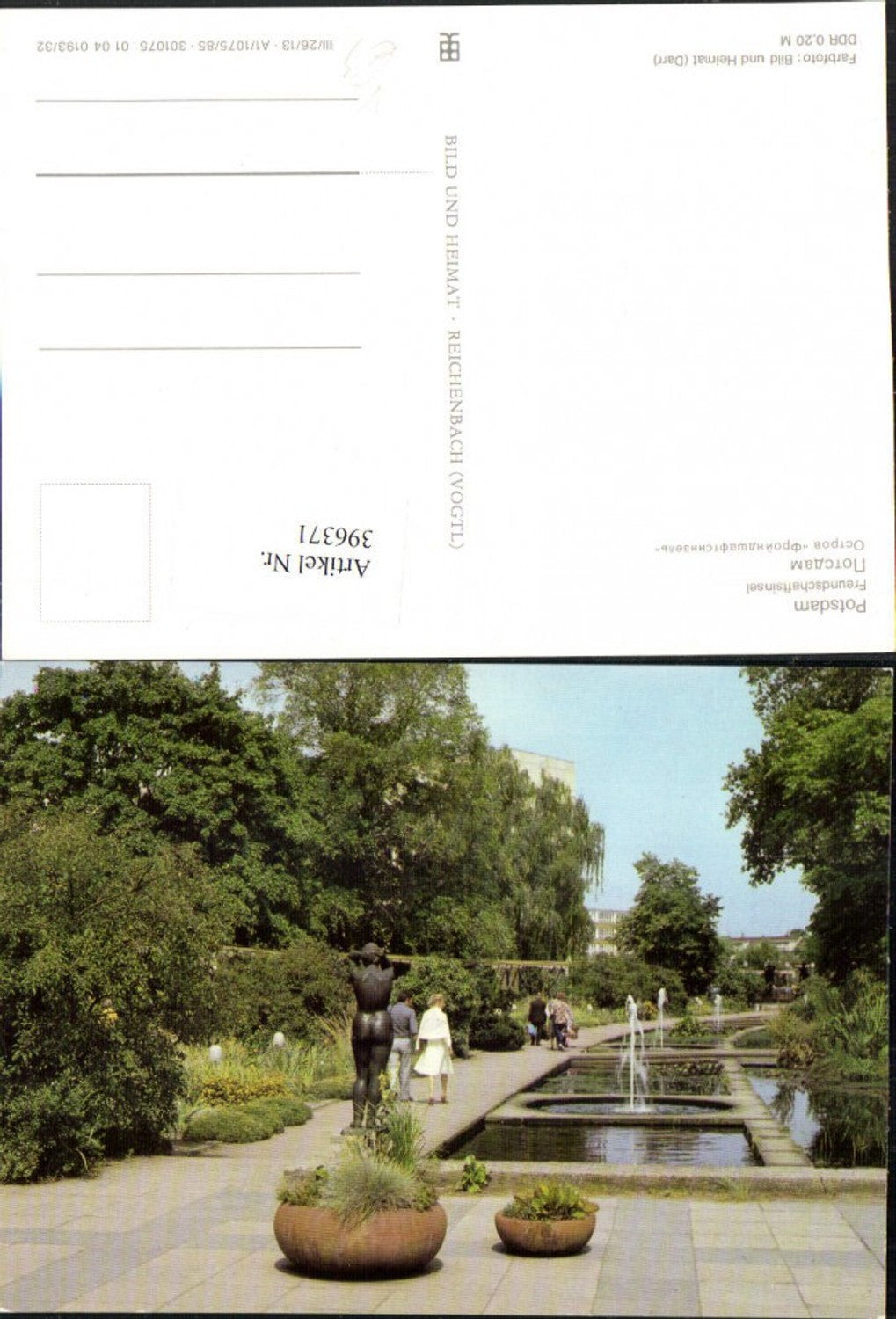 396371, Potsdam Friendship Island Water Features Statue pub VEB