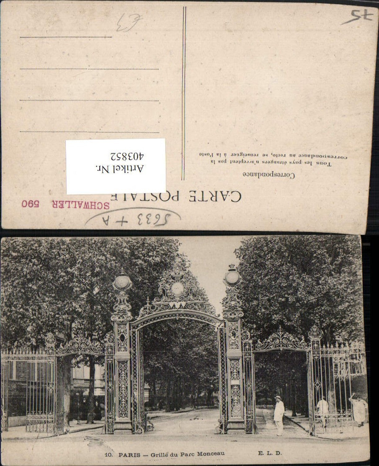 403852,Ile-de-France Paris Grille du Parc Monceau Park entrance