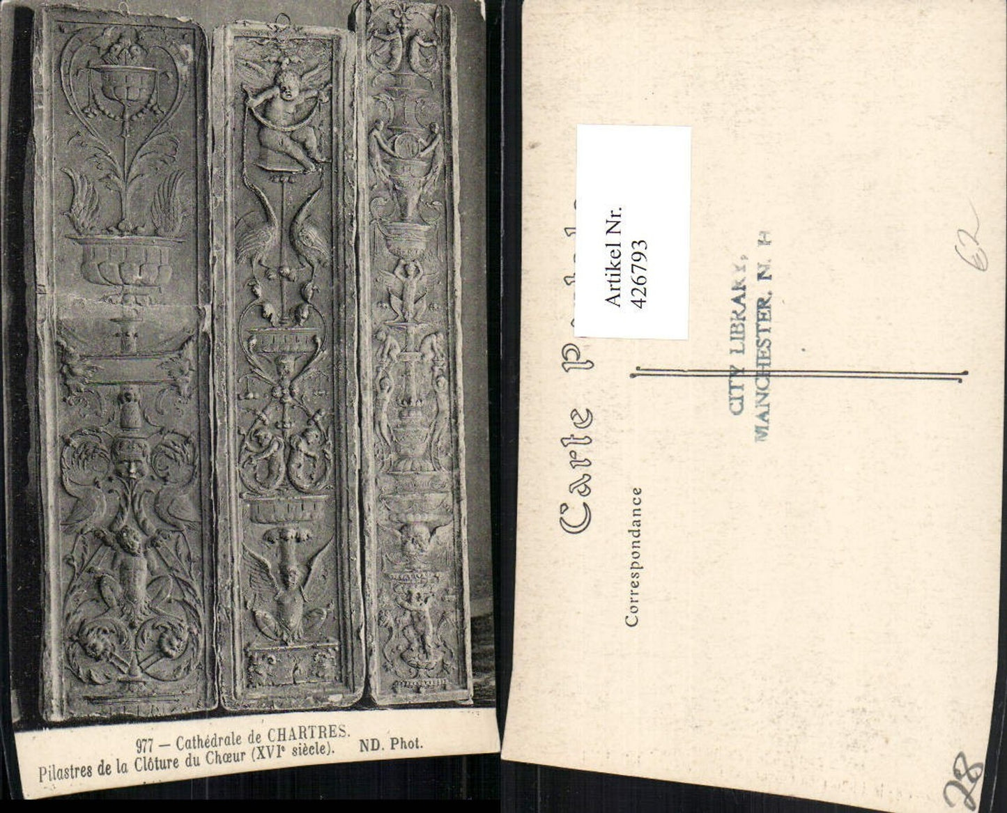 426793,Centre Eure-et-Loir Chartres Cathedrale Pilastres de la Cloture du Choeur Relief