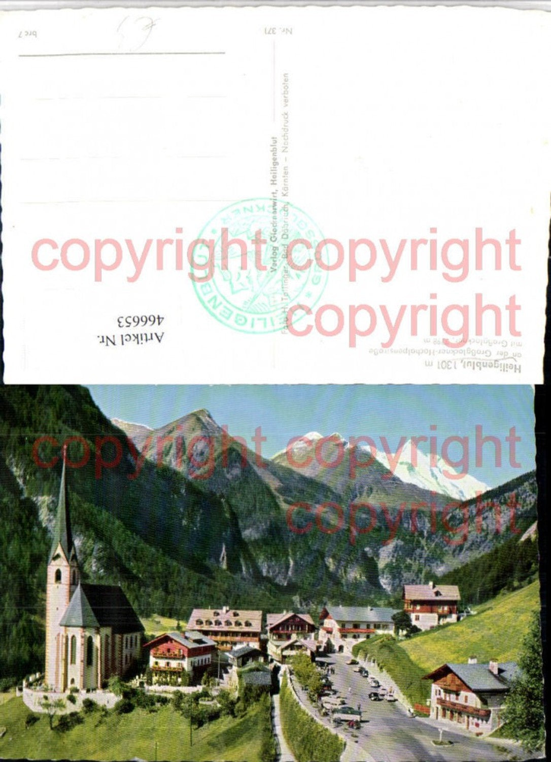 466653, Heiligenblut Total view with Großglockner mountain backdrop