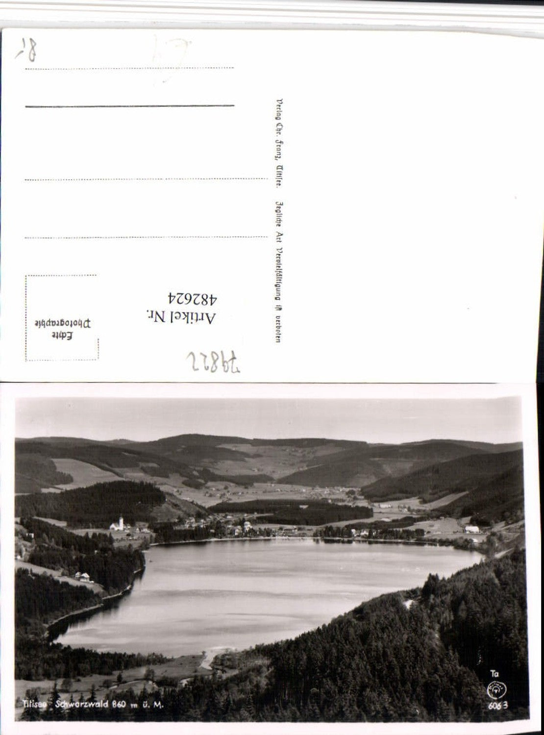 482624,Titisee im Schwarzwald Totale See