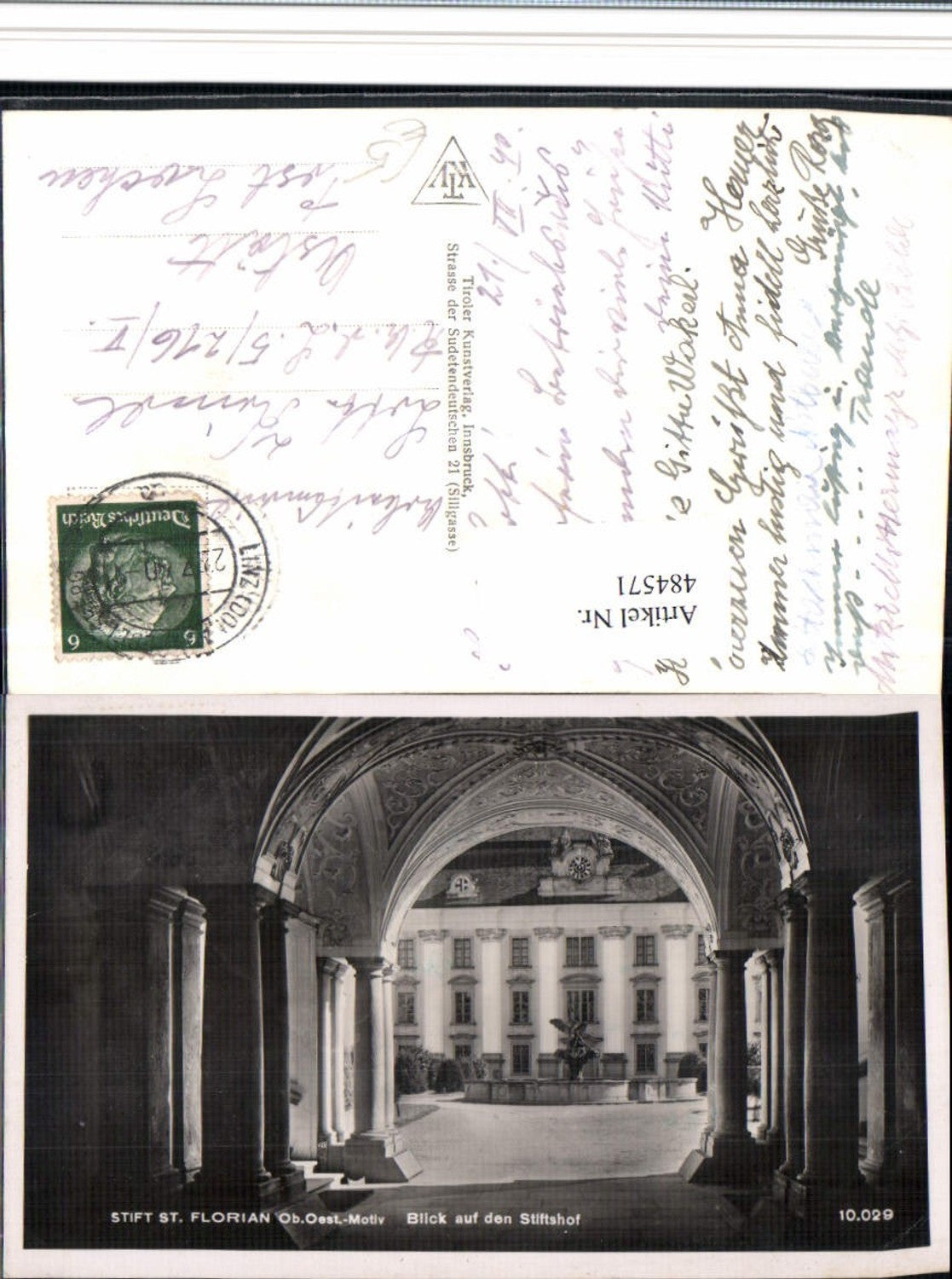 484571, St. Florian Abbey, view of the abbey courtyard and fountain