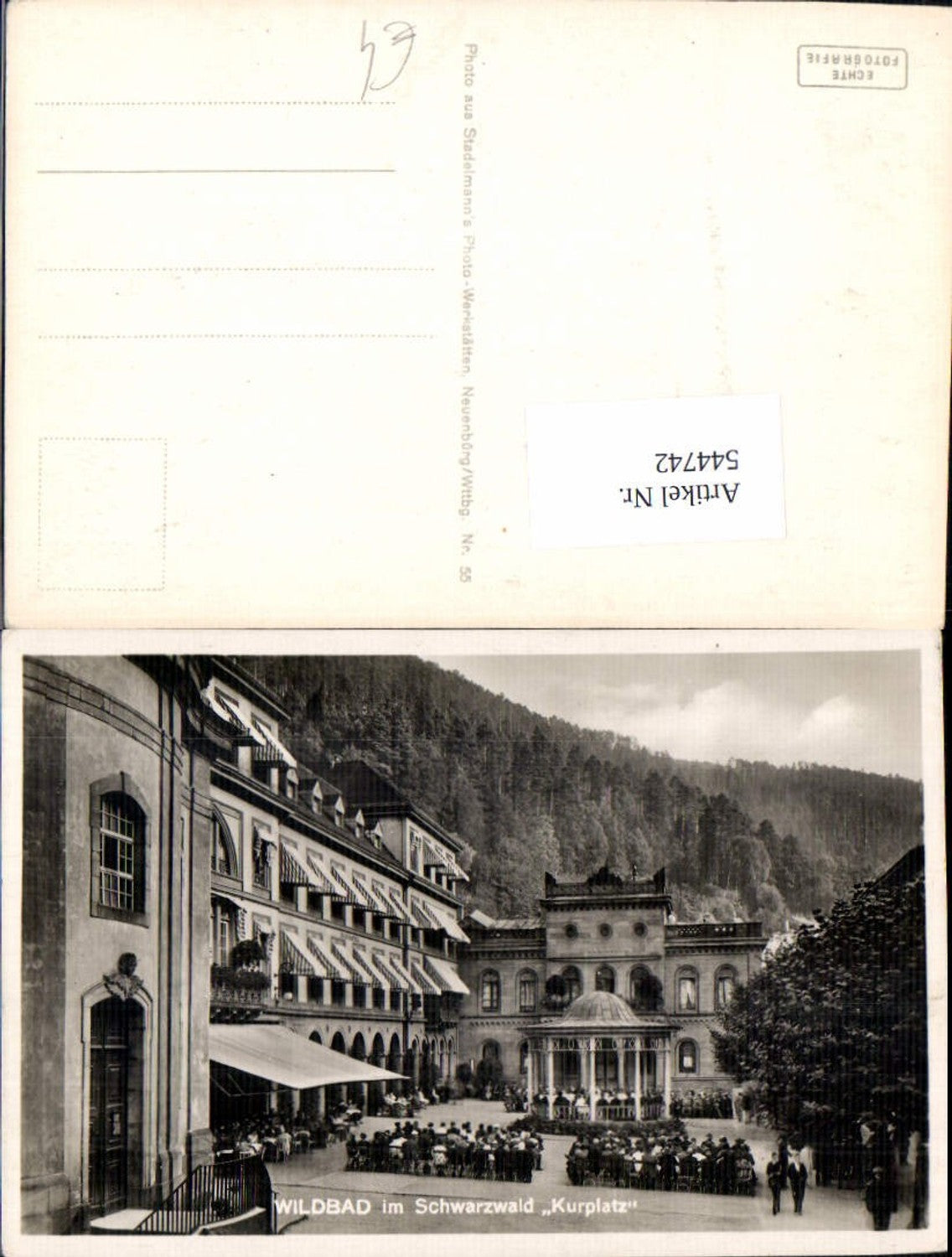 544742,Wildbad Belebter Kurplatz Leute