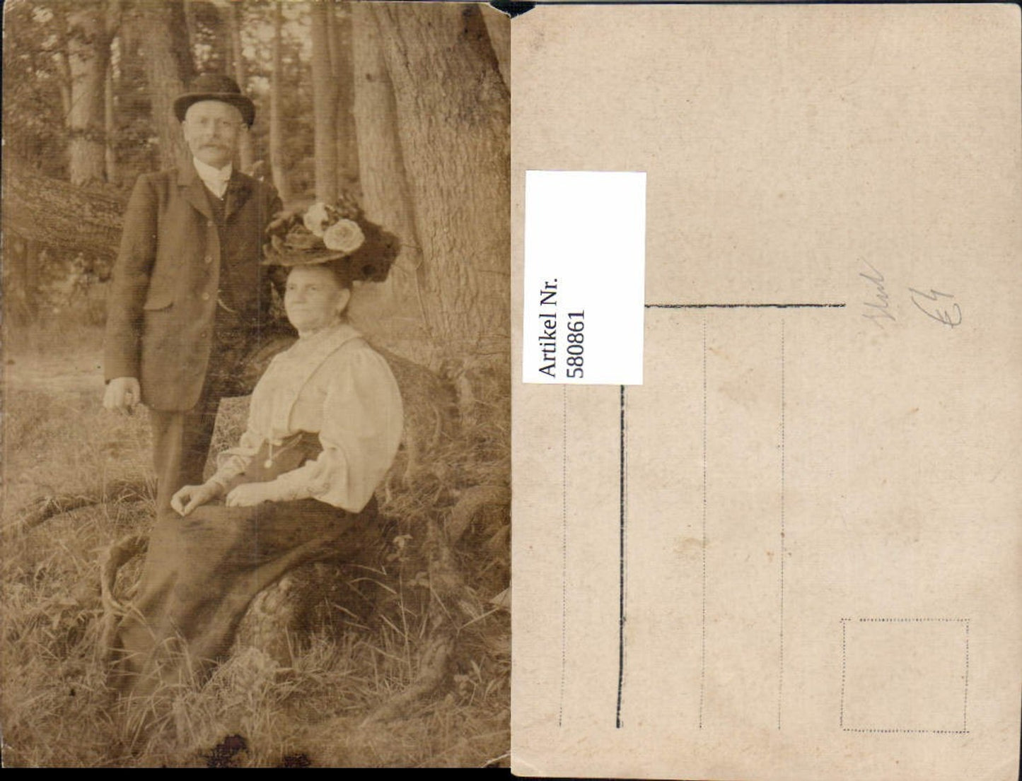 580861, Woman with hat, couple, fashion