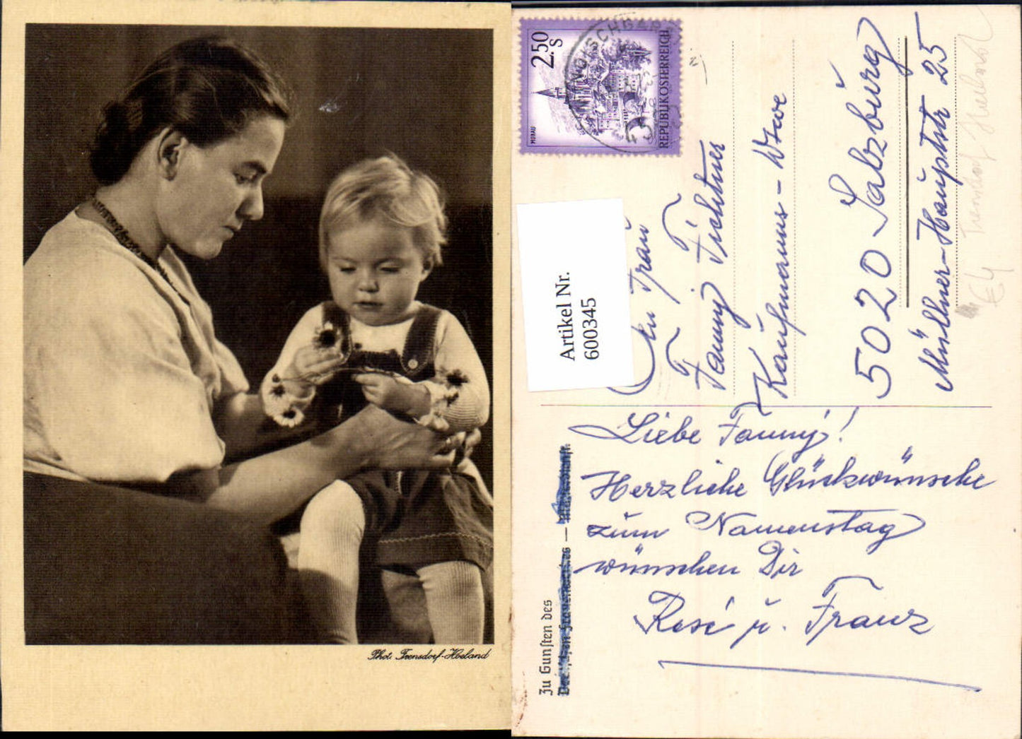 600345, Child in overalls with mother, flowers, pub, Transdorf, Hoeland