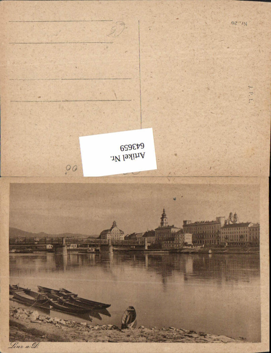 643659, Linz on the Danube riverbank, boats, boat bridge, Urfahr