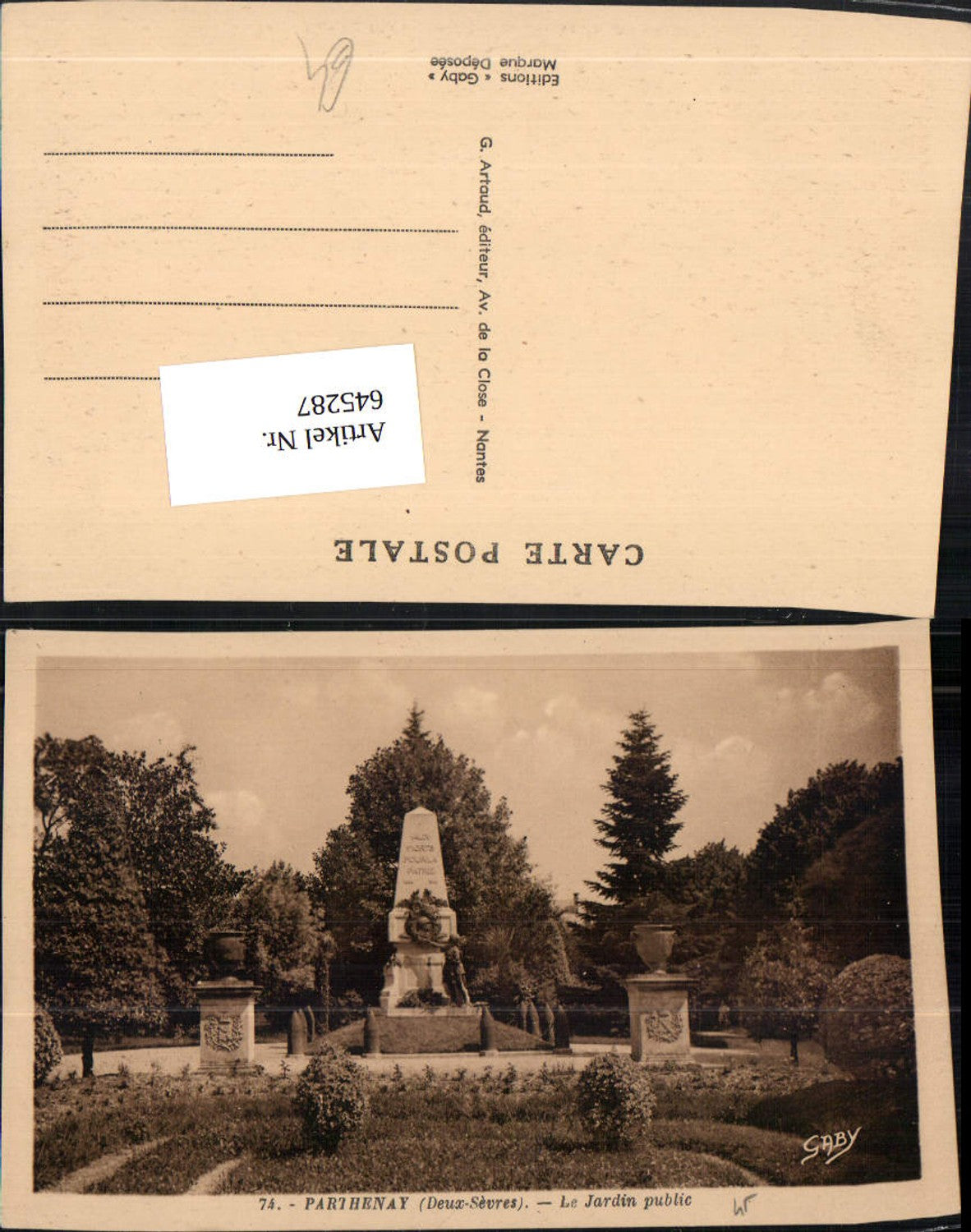 645287,Parthenay Deux Sevres Jardin public