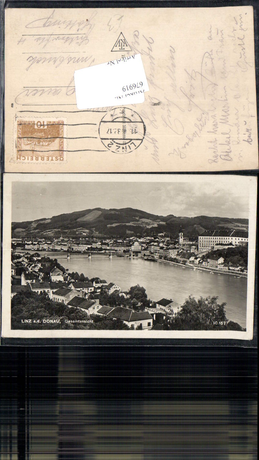 676919, Linz on the Danube