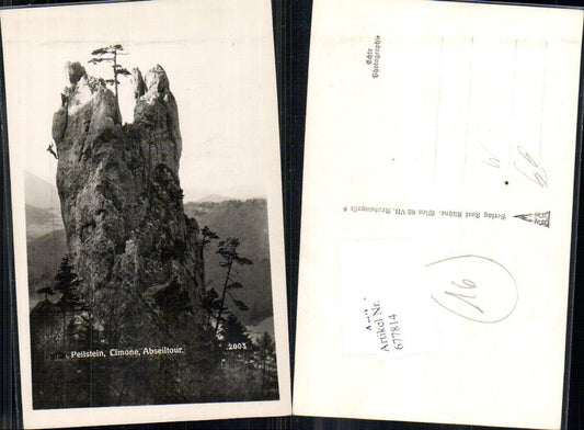 677814 Peilstein near Alland Weissenbach near Triesting, climbers, mountaineers 