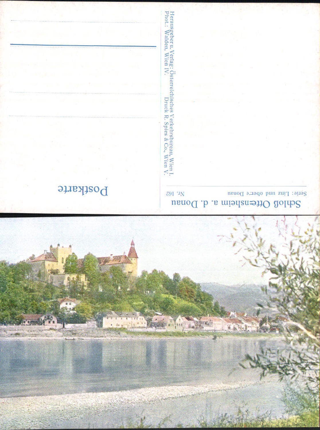 701703 Ottensheim Castle on the Danube